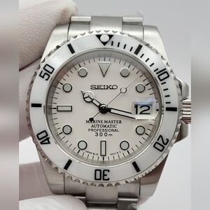 New Custom SeikoMod 40mm Automatic Dive Watch